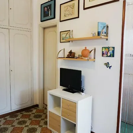 Monolocale Terrazzo Serapo * Geata
