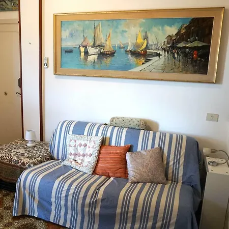 Apartment Monolocale Terrazzo Serapo