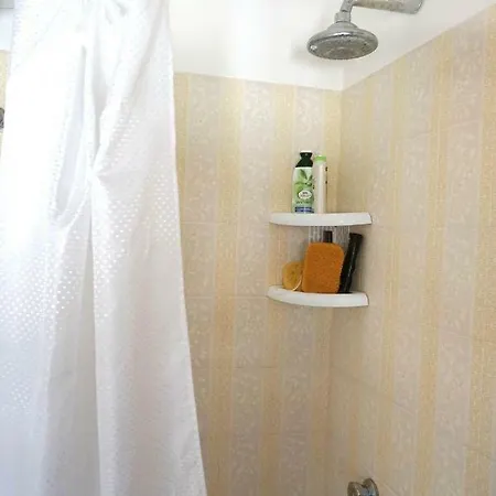 Monolocale Terrazzo Serapo Apartment
